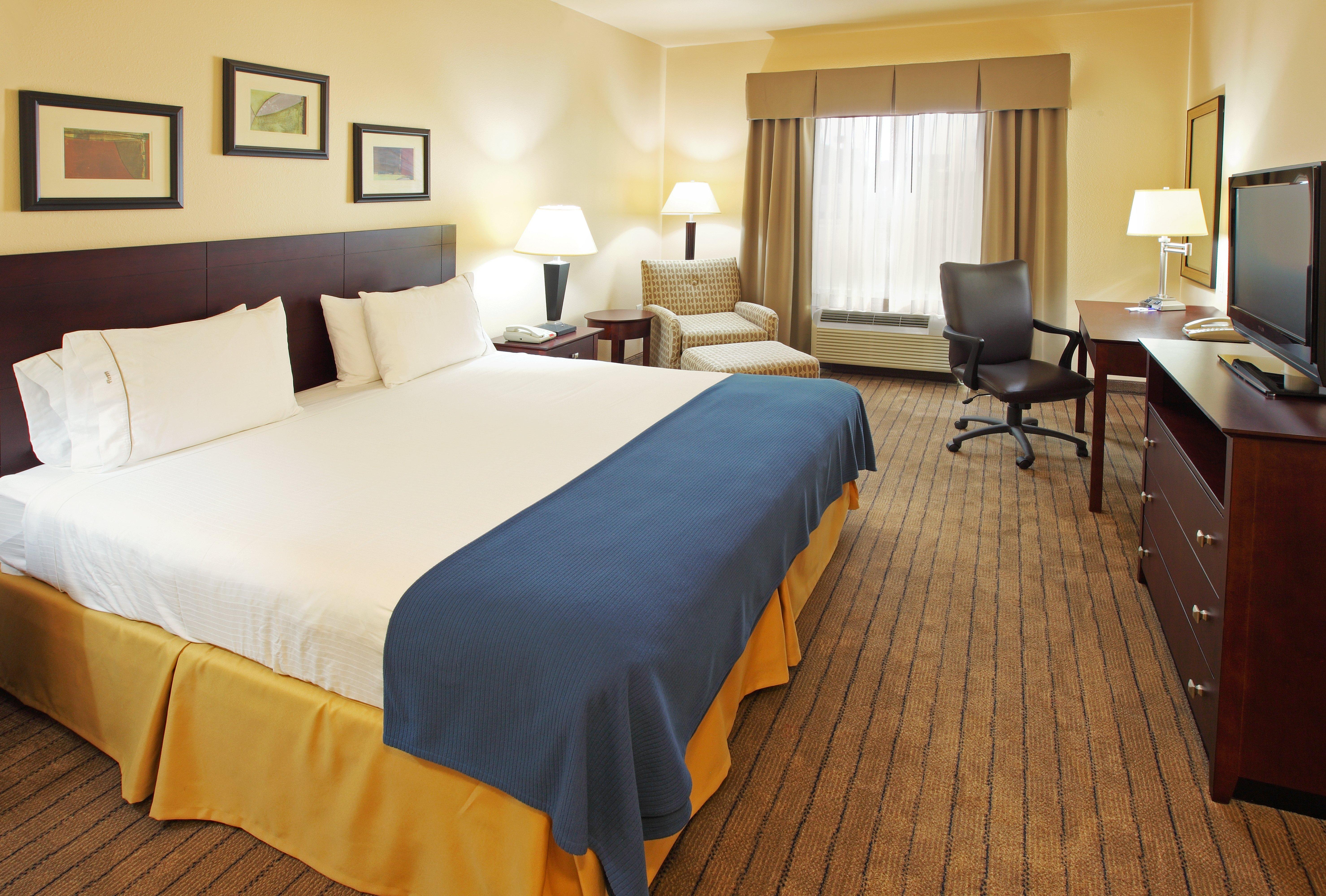 Holiday Inn Express Hotel & Suites Marshall By Ihg Room photo