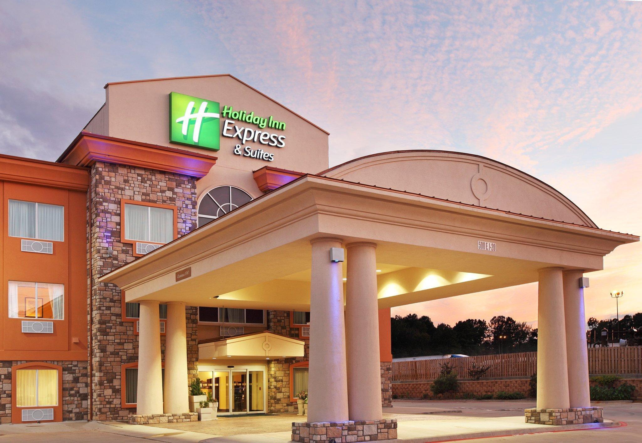 Holiday Inn Express Hotel & Suites Marshall By Ihg Exterior photo